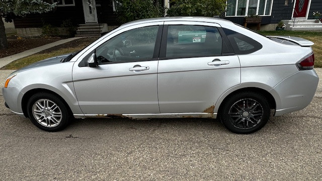 2010 Ford Focus SES 4-Door – Edmonton – Runs Well - $2,750 in Cars & Trucks in Edmonton - Image 4