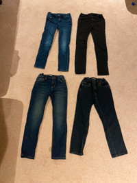 Selling almost brand new Jeans - 8T