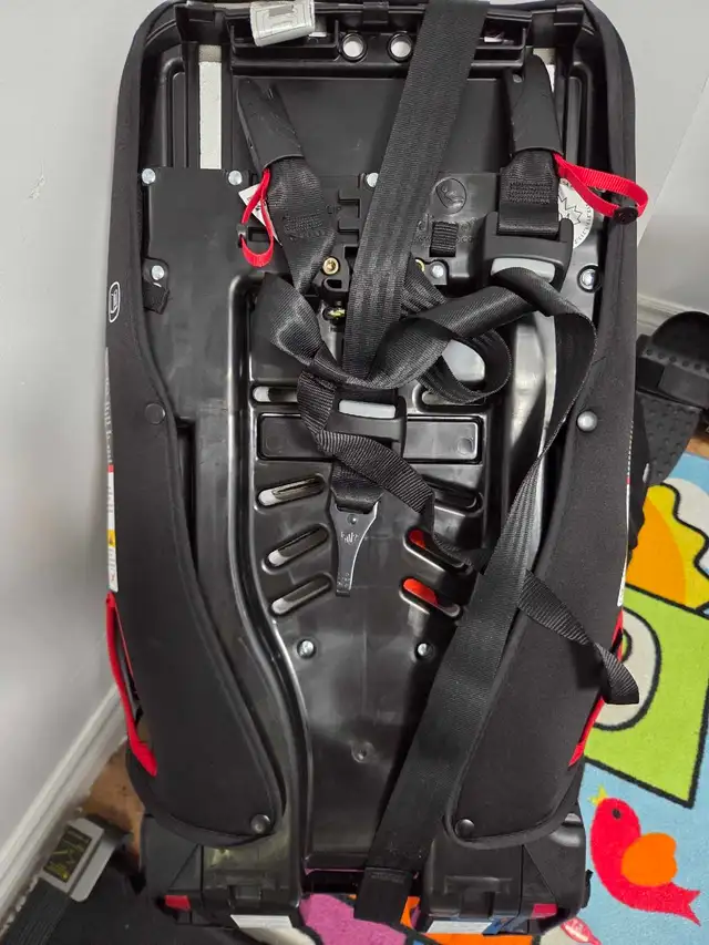 Diono Radian 3R Car Seat  please  read before  contacting in Strollers, Carriers & Car Seats in Markham / York Region - Image 7