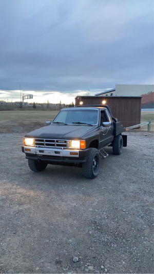 1986 Toyota Other Pickups
