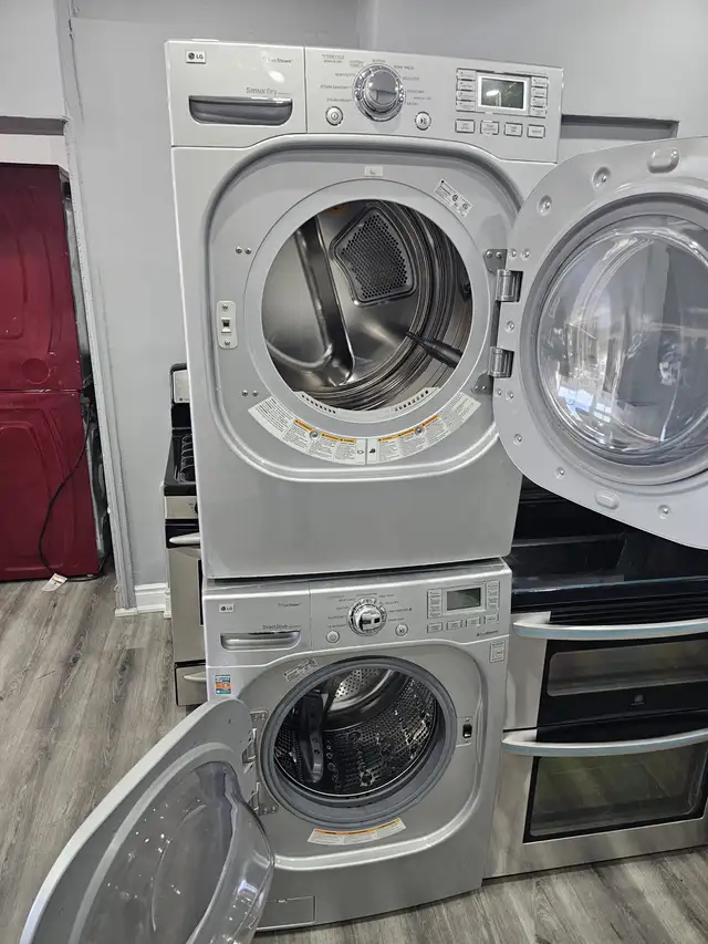 silver 27 square front load washer electric dryer set  in Washers & Dryers in Oakville / Halton Region - Image 3