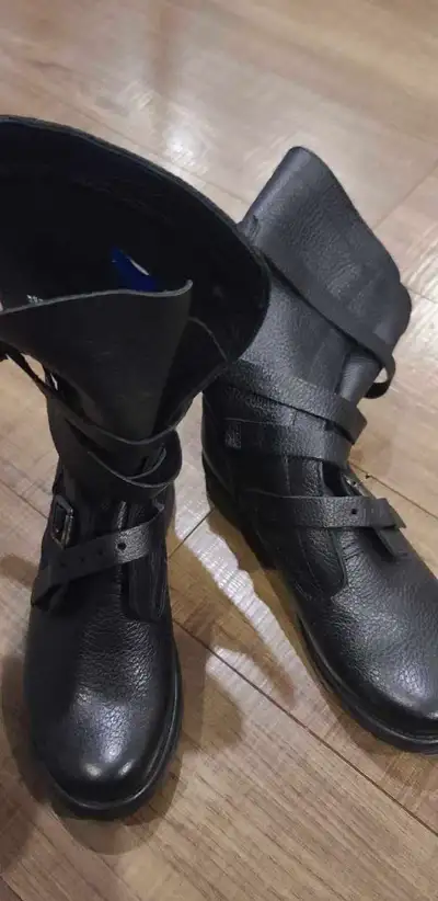 Banddit Boots, View more
