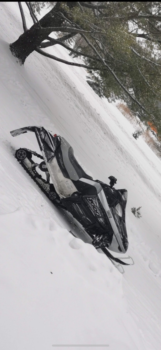 Arctic Cat F1000 in Snowmobiles in North Bay - Image 2