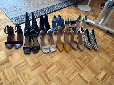 Lot chaussures Femme grandeur 10 (11 paires), View more