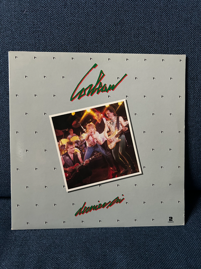 Corbeau vinyle double Dernier Cri Live Rare, mint condition $50,voir mes autres annonces merci.