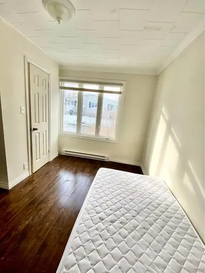 Please read the full description before replying and if you are interested in this property please t...