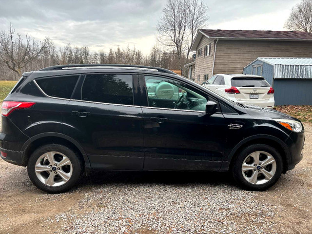 2014 ford escape (needs work) in Cars & Trucks in Brantford - Image 3