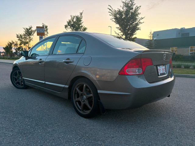 Honda civic 2008 in Cars & Trucks in Red Deer - Image 4