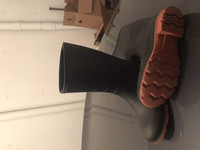 Bottes de pluie grandeur 6/Rain boots, size 6
