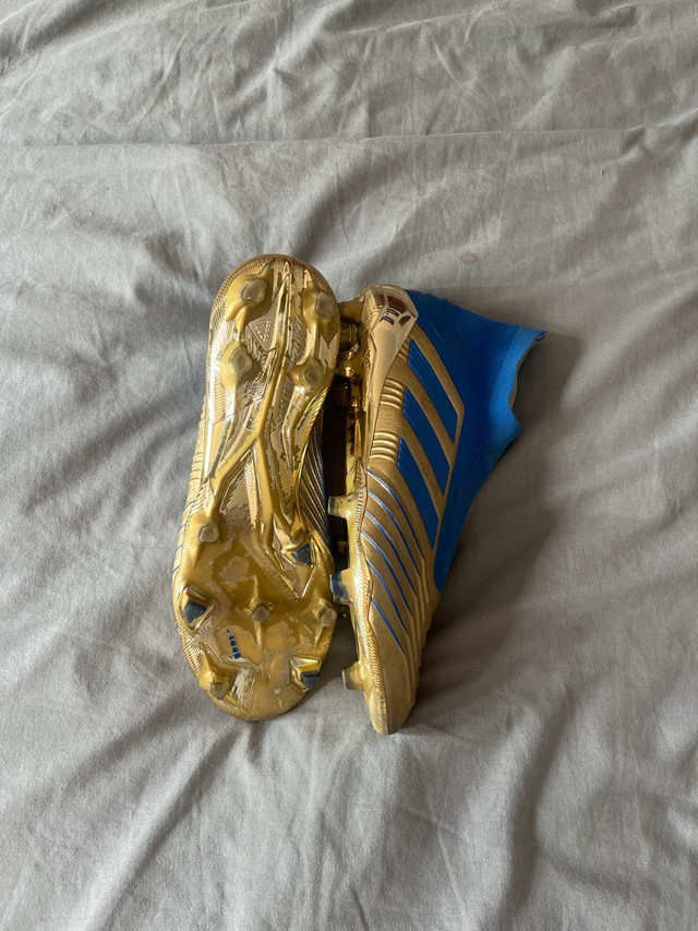 ADIDAS PREDATOR 8.5 US dans Soccer  à Longueuil/Rive Sud - Image 2