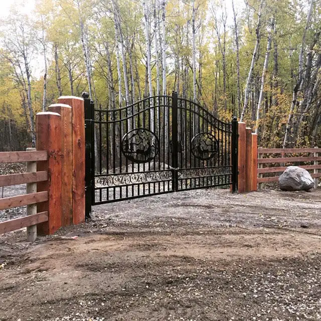 ALBERTA WILD WEST FENCING LTD / MULCHING in Fence, Deck, Railing & Siding in Edmonton - Image 2