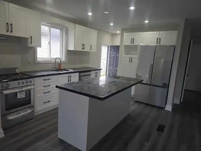 Basement, Kitchen & Washroom Remodeling  in Renovations, General Contracting & Handyman in London - Image 9