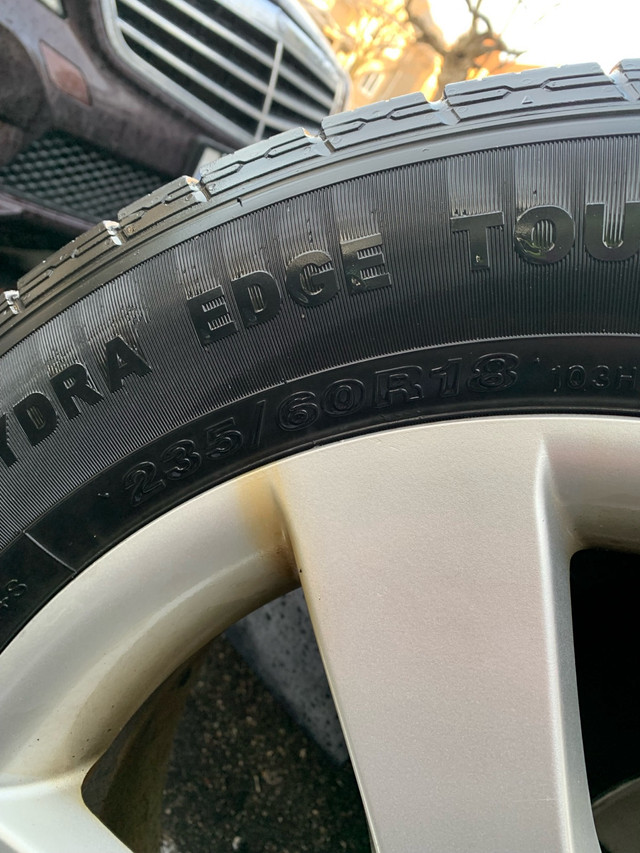 OEM Original Hyundai Santa Fe 18 inch Rims & Tires in Tires & Rims in Oshawa / Durham Region - Image 2