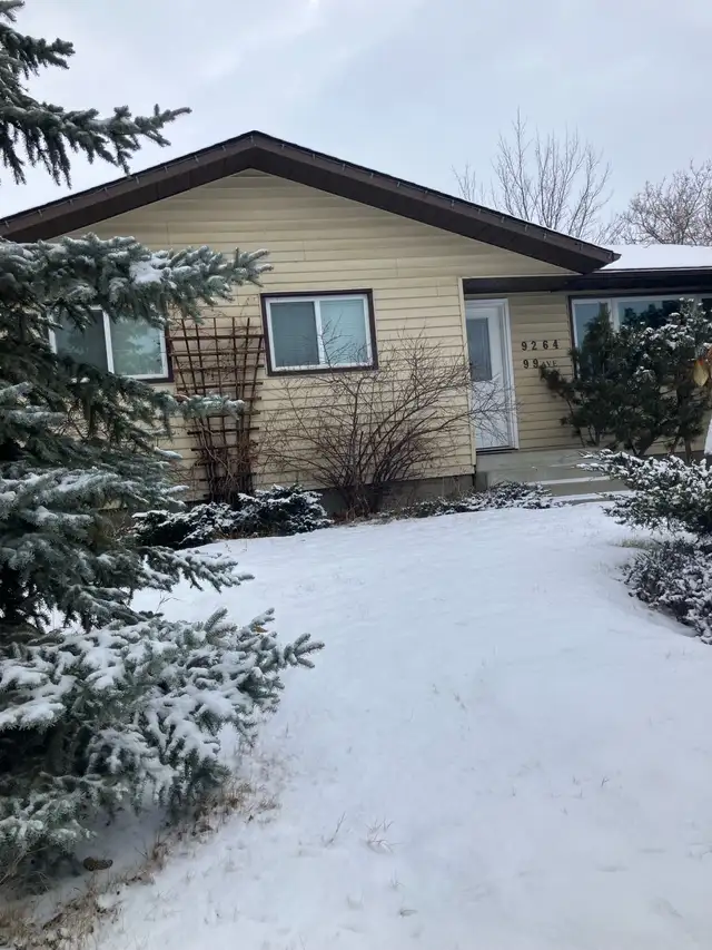 House rental, Main floor