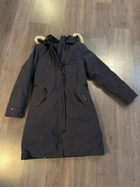 W Canada Goose Kensington Parka size XS - Dark Blue