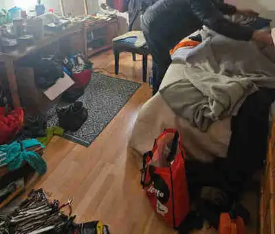 Chambre très grande et internet est comprise et pour le premier arriver je fait un spécial pour le p...