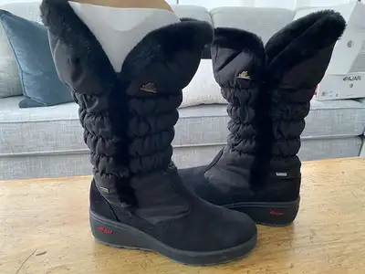 Neuve! Botte PAJAR SIRA NOIR POINTURE 9, View more