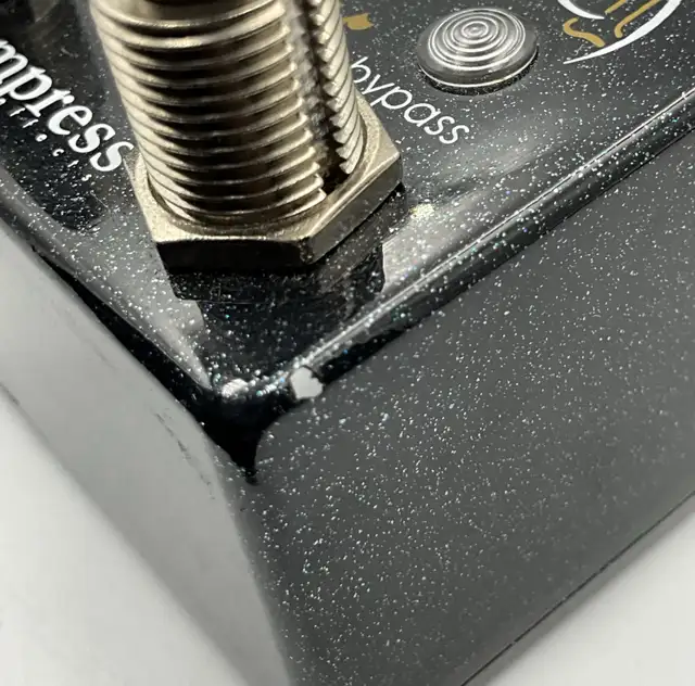 Empress Heavy Menace 1997 Pedal in Amps & Pedals in North Bay - Image 8