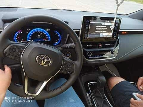Toyota corolla hatchback XSE Sport  dans Autos et camions  à Laval/Rive Nord - Image 3