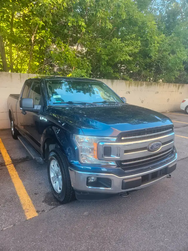 Truck For Sale in Cars & Trucks in City of Montréal - Image 3