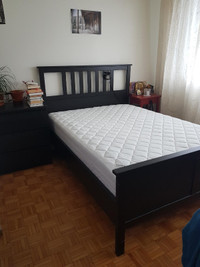 DISPONIBLE 30 MAI : Ikea full/double bed&mattress, 1.80m x 1.40m