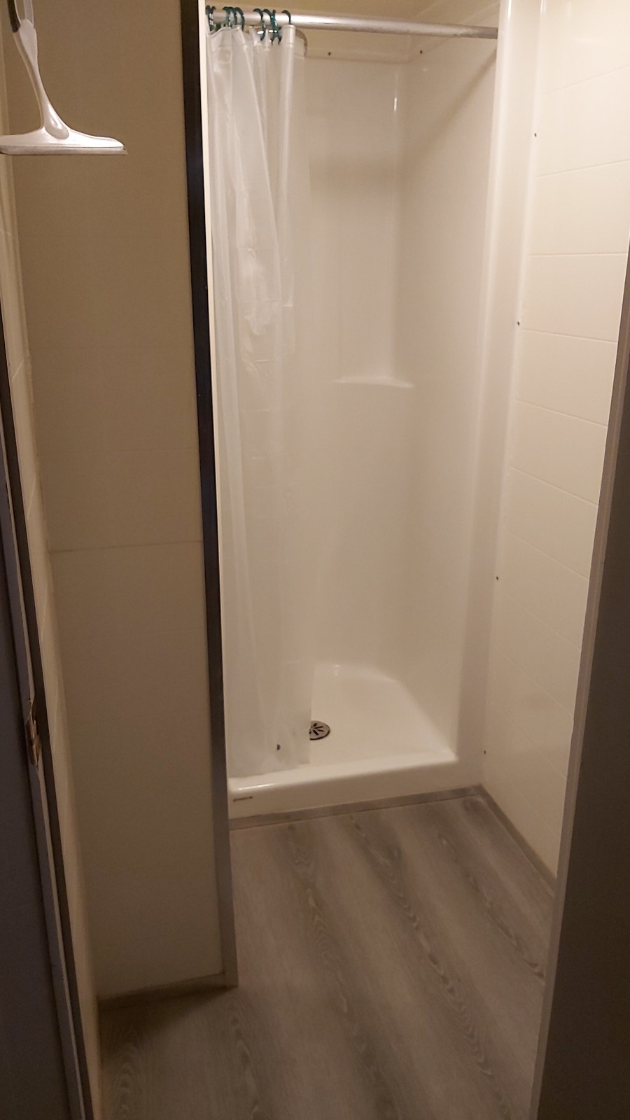 Chambre à louer pour filles étudiantes  près de l'Université L. — photo 3