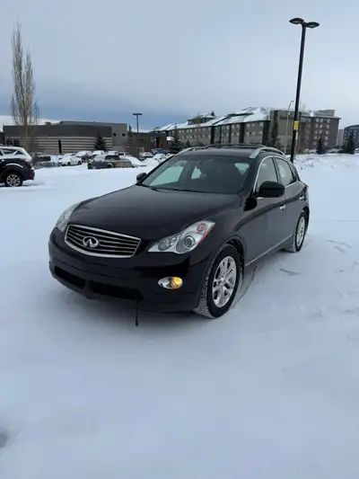 This EX35 is truly a one of a kind vehicle, only one owner ever drove this car and maintained it met...