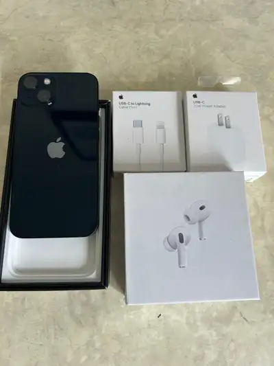 iPhone 13 128gb  80% battery **Airpods/Fast Charger/Delivery**, View more