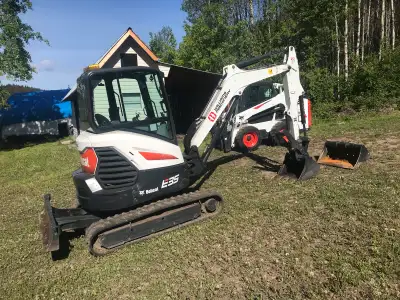 2017 E35 Bobcat, Kubota engine, a/c, heat, hydraulic thumb, Bobcat quick attach from cab, hydraulic...