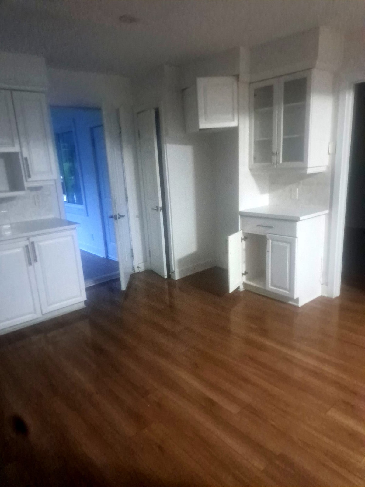 4 1/2 a louer a chomedey laval — photo 1