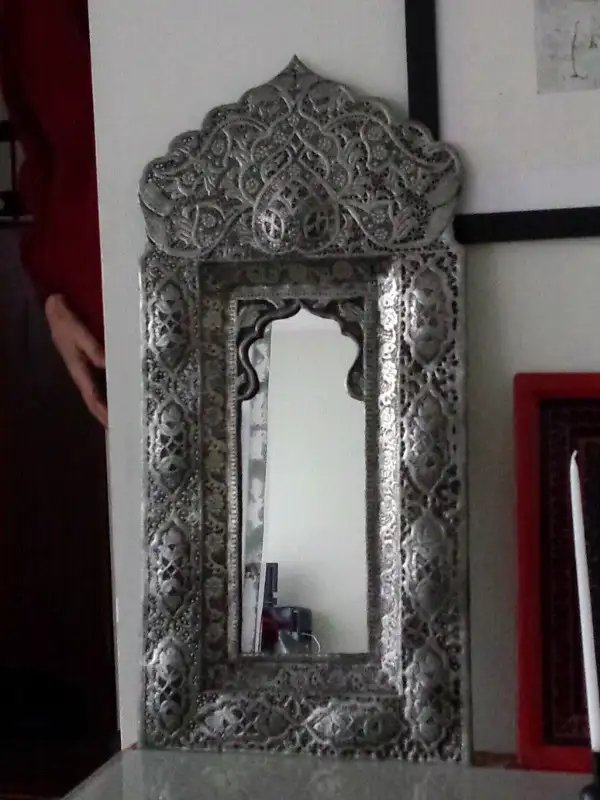 Antique Ornate Metal Framed Mirror- India /Morocco in Arts & Collectibles in Calgary - Image 2