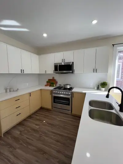 2 bed, 1 bath, + den