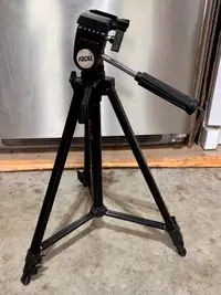 Camera Tripod - Fully Adjustable