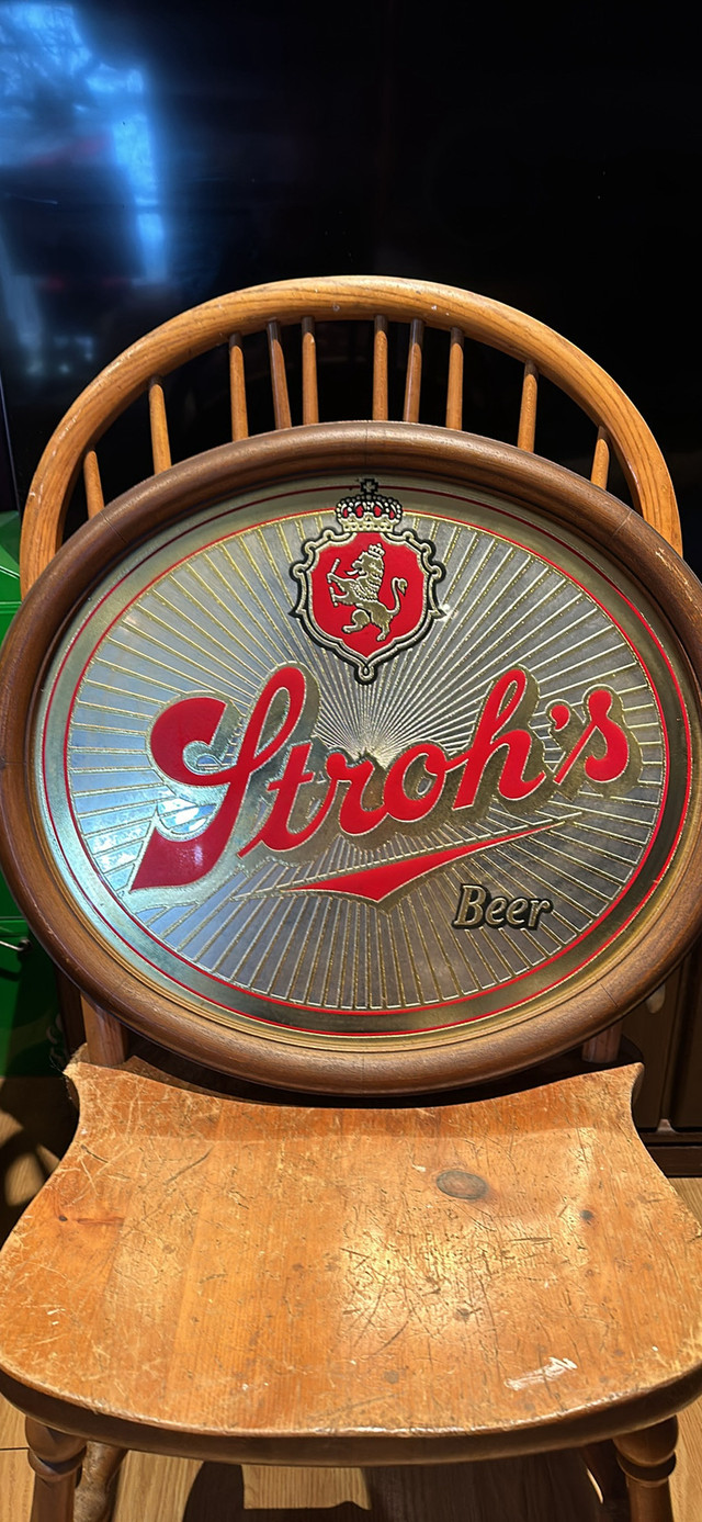 Stroh’s Beer Sign in Arts & Collectibles in Belleville