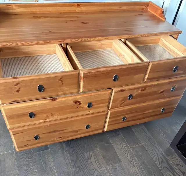 deliver great wood dresser / changing table  in Dressers & Wardrobes in Edmonton - Image 7