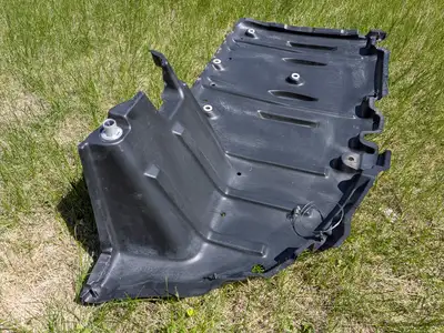 De Trois-Rivières, pas de livraison Déflecteur arrière de dessous (Under Cover & Splash Shields) Toy...