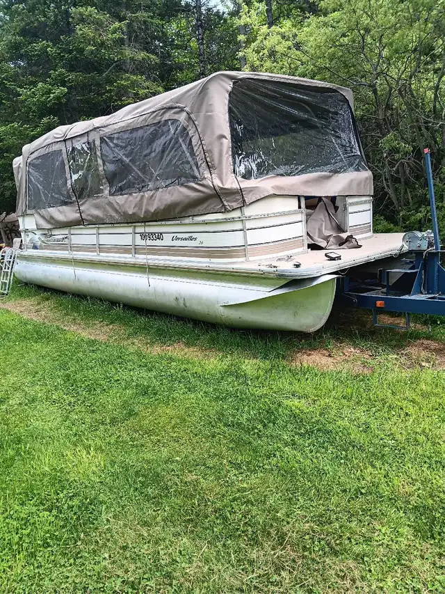 Ponton Princecraft in Powerboats & Motorboats in Laurentides - Image 4