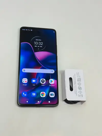 Motorola Moto Edge 2022 5G 128GB Unlocked Like New 10/10, View more