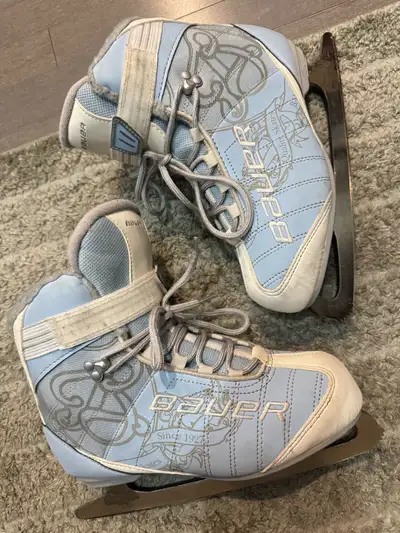 Bauer Women’s Figure Skates US 8, View more