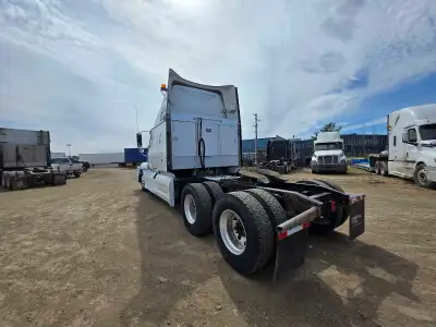 For sale 2020 Western Star 5700XE, 82" Sleeper; DD15(505HP); DT12 Automated 12 Speed Tranny; Front13...