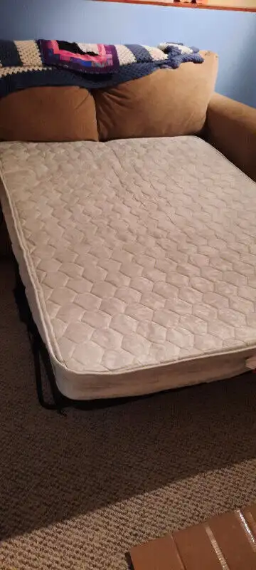 Sofa-bed for sale in Couches & Futons in Cole Harbour - Image 4