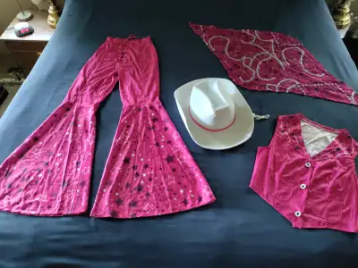 New Women's 4 PCs Stampede Style Suit Set for sale., View more