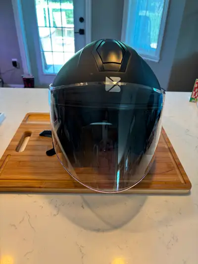 CKX Helmet, size L, excellent condition, has full visor and hidden tinted visor plus air vent. Selli...