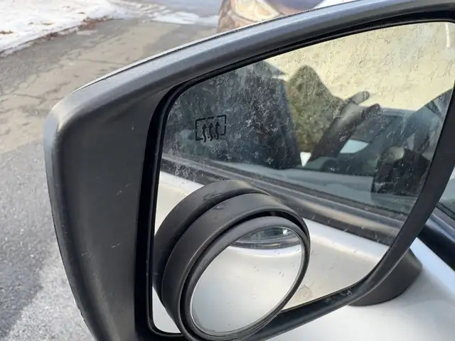 Nissan Versa Note in Cars & Trucks in Longueuil / South Shore - Image 7