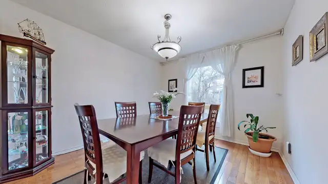 Mississauga (Erin Mills) – Private Detached Home for Rent in Long Term Rentals in Mississauga / Peel Region - Image 9