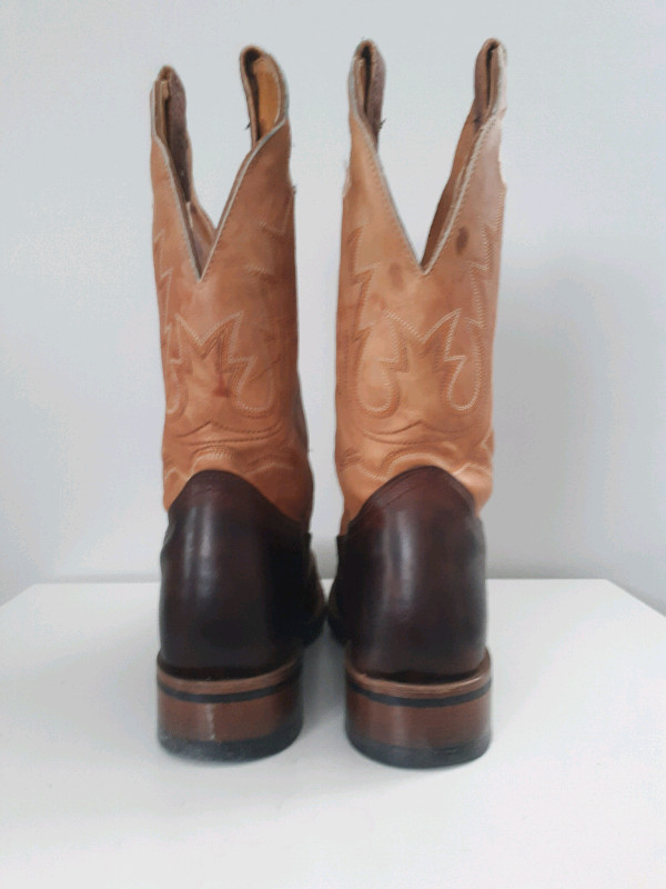 Boulet ladies boots, size 6 dans Femmes - Chaussures  à Comté de Strathcona - Image 3