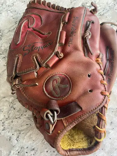 RAWLINGS SG 56 SPIN “R” STOPPER, View more