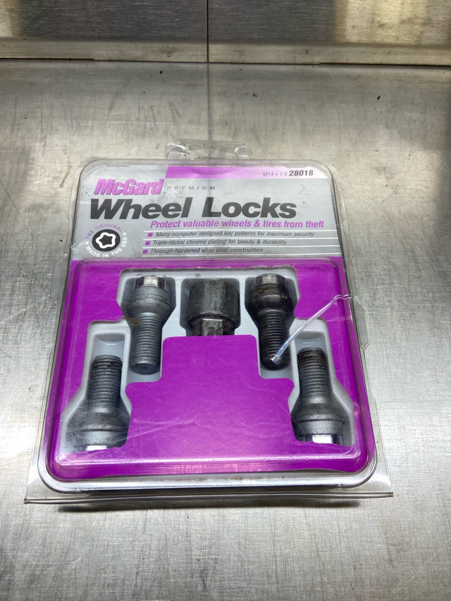 Wheel locks M14 x 1.5 Audi A4 works Audi volkswagen + others  in Other Parts & Accessories in Oshawa / Durham Region