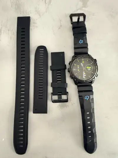 Garmins only true dive watch. Has all the features of the current fenix line and many more. Comes wi...