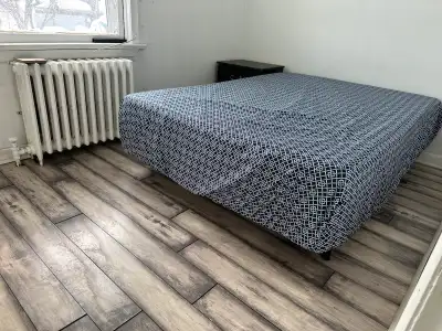 One bedroom apartment near Humber College lakeshore available